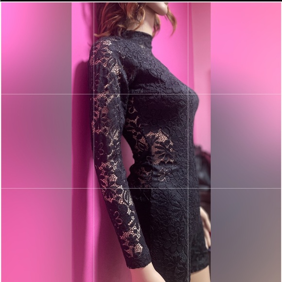 Authentic Colombian 🇨🇴 Women's Lace One-Piece Outfit/One Size - Picture 2 of 4